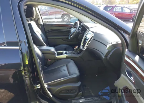 2016 Cadillac Srx Luxury Collection z USA, uszkodzony, nr VIN 3GYFNEE39GS521713